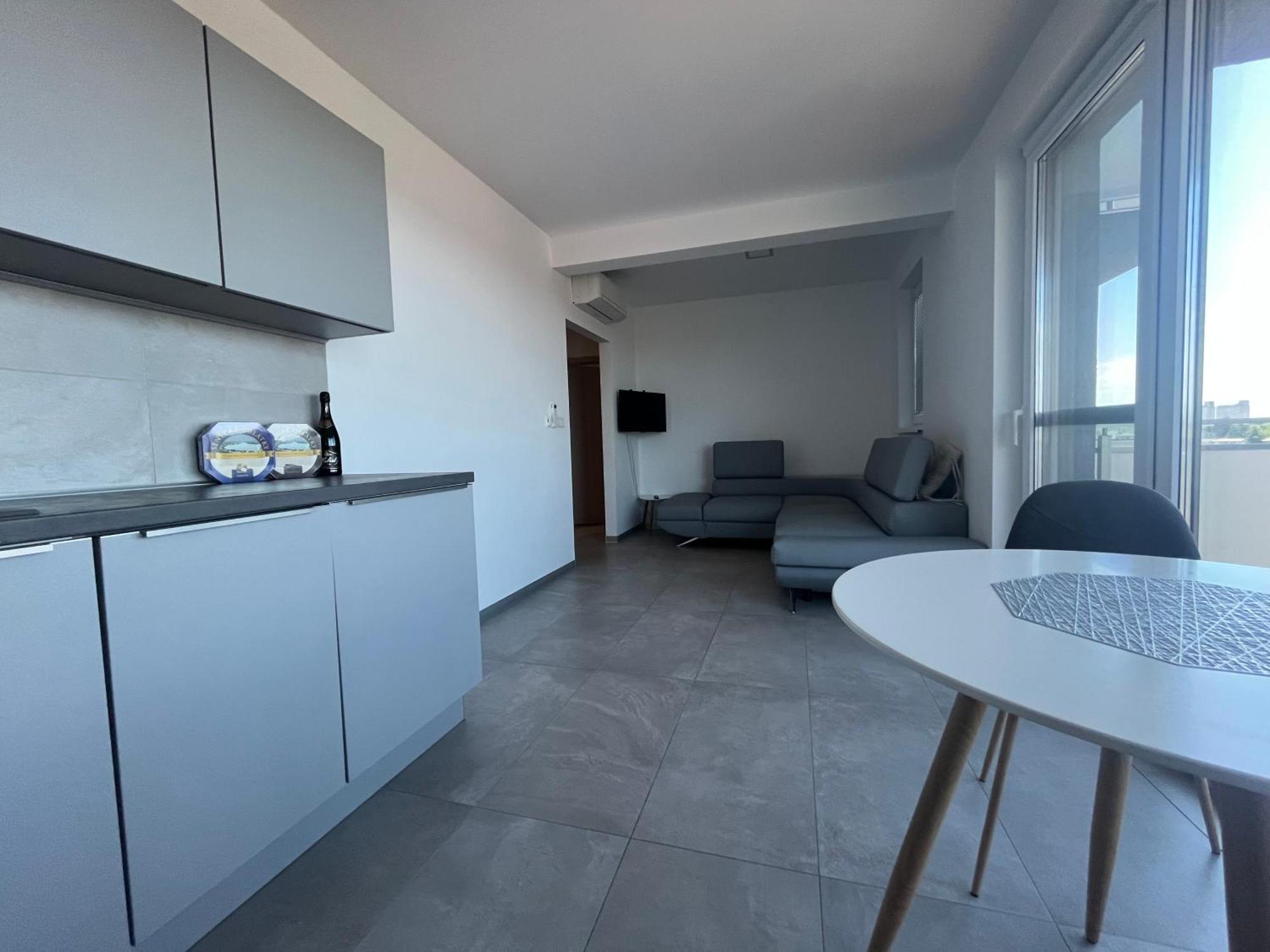 Apartment Sun Lakes - Sever Senec Dış mekan fotoğraf