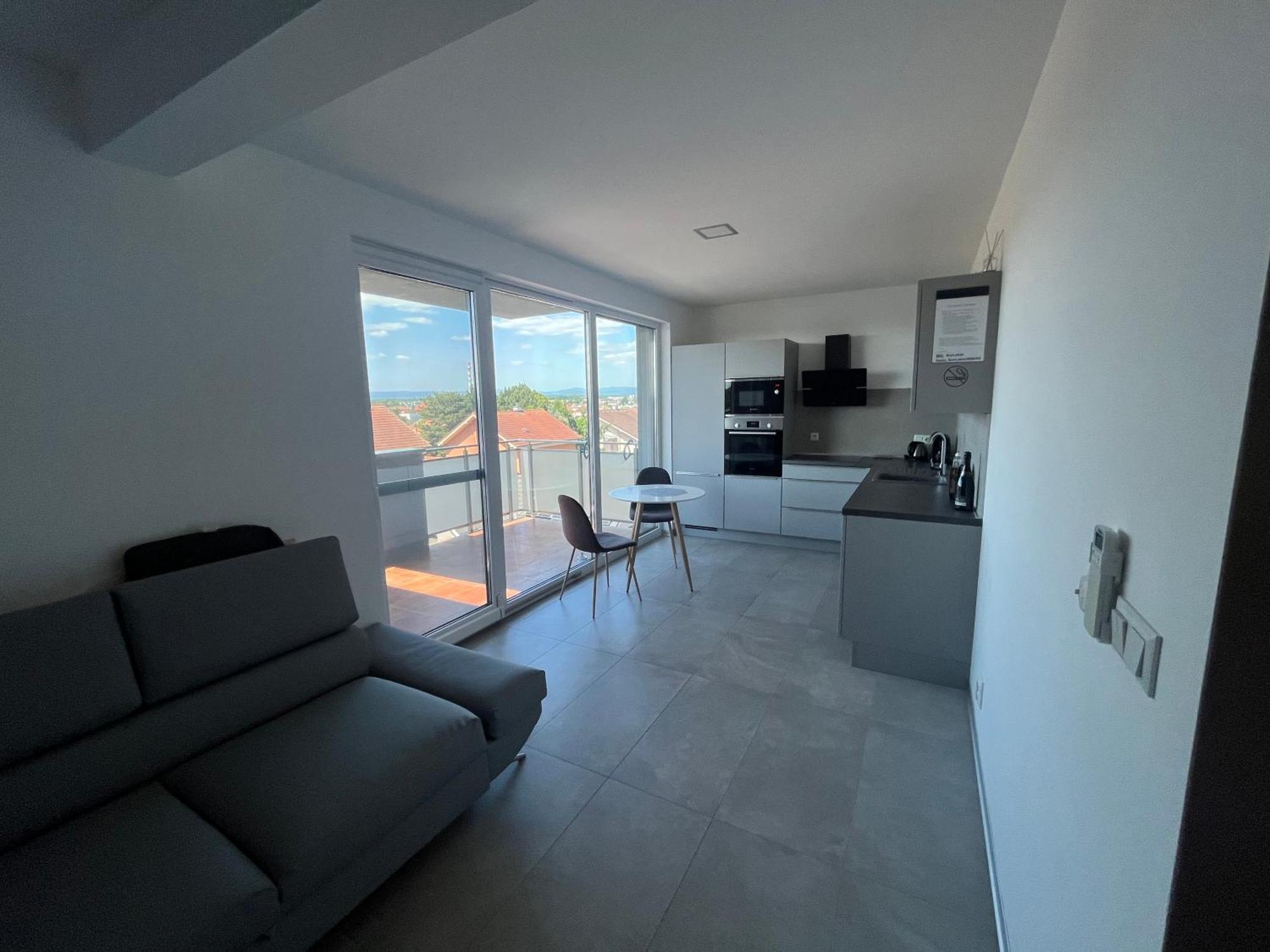 Apartment Sun Lakes - Sever Senec Dış mekan fotoğraf